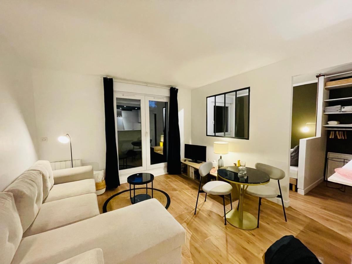 Lille Saint Maur Apartment La Madeleine  Exterior photo